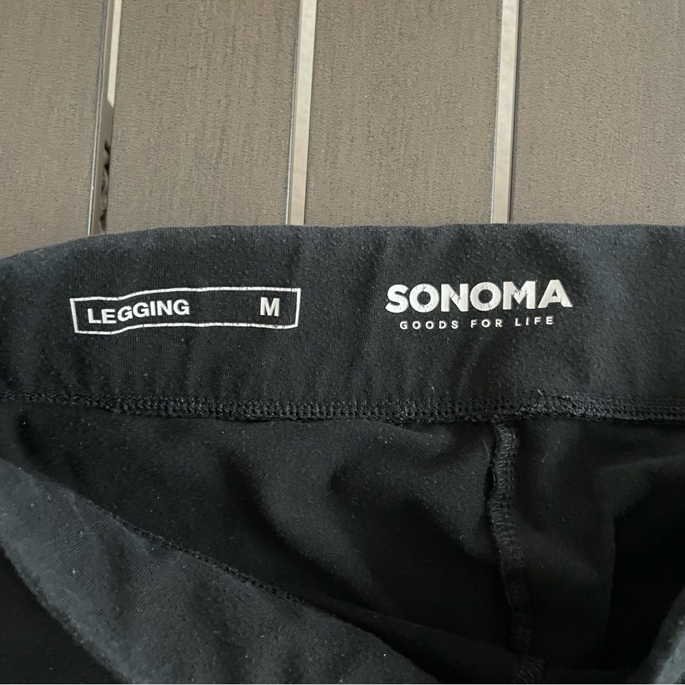 SONOMA GOODS FOR LIFE ACTIVEWEAR CAPRI LEGGINGS!! - Picture 9 of 9